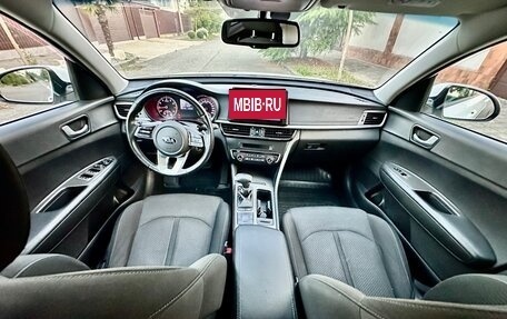 KIA Optima IV, 2018 год, 1 630 000 рублей, 9 фотография