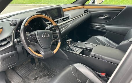 Lexus ES VII, 2018 год, 3 600 000 рублей, 9 фотография