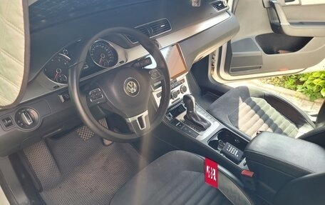 Volkswagen Passat B7, 2011 год, 1 300 000 рублей, 9 фотография