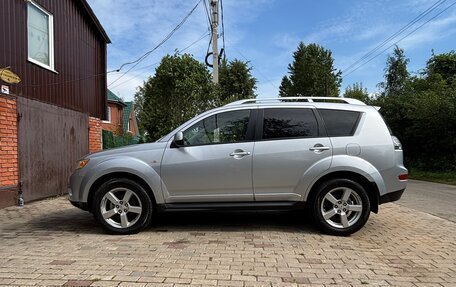 Mitsubishi Outlander III рестайлинг 3, 2008 год, 1 200 000 рублей, 9 фотография