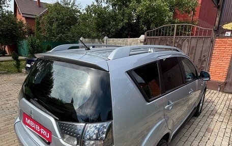 Mitsubishi Outlander III рестайлинг 3, 2008 год, 1 200 000 рублей, 15 фотография