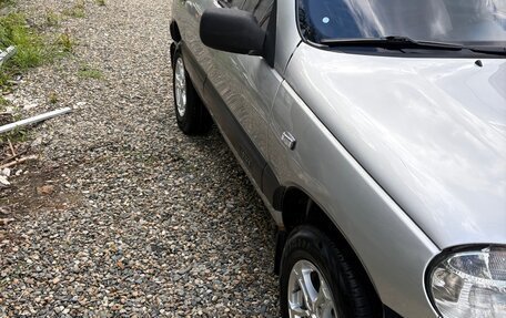 Chevrolet Niva I рестайлинг, 2003 год, 350 000 рублей, 3 фотография