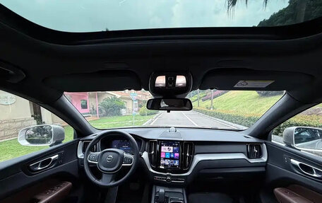 Volvo XC60 II, 2022 год, 2 810 013 рублей, 10 фотография