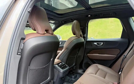 Volvo XC60 II, 2022 год, 2 810 013 рублей, 12 фотография