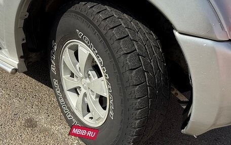 Mitsubishi Pajero III рестайлинг, 2002 год, 1 100 000 рублей, 11 фотография