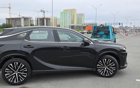 Lexus RX IV рестайлинг, 2025 год, 7 500 000 рублей, 9 фотография