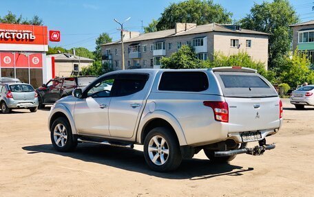 Mitsubishi L200 IV рестайлинг, 2015 год, 1 990 000 рублей, 10 фотография