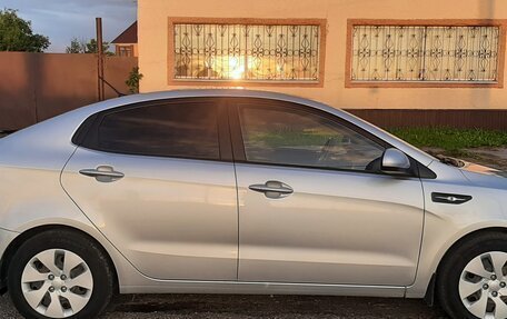 KIA Rio III рестайлинг, 2013 год, 915 000 рублей, 8 фотография