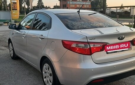 KIA Rio III рестайлинг, 2013 год, 915 000 рублей, 5 фотография