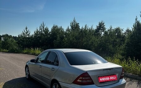 Mercedes-Benz C-Класс, 2000 год, 563 000 рублей, 3 фотография