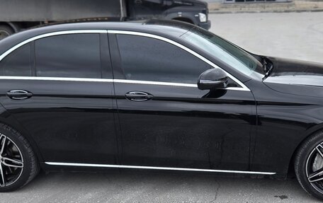 Mercedes-Benz E-Класс, 2016 год, 3 790 000 рублей, 6 фотография