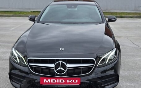Mercedes-Benz E-Класс, 2016 год, 3 790 000 рублей, 8 фотография