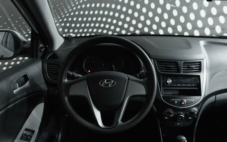 Hyundai Solaris II рестайлинг, 2015 год, 874 000 рублей, 10 фотография