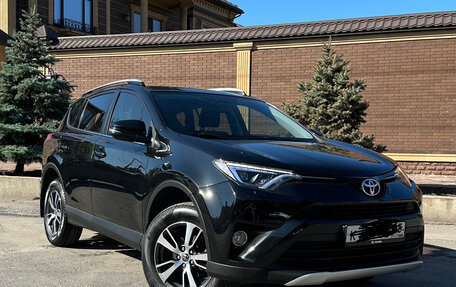 Toyota RAV4, 2015 год, 2 200 000 рублей, 3 фотография