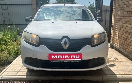 Renault Logan II, 2014 год, 412 000 рублей, 2 фотография