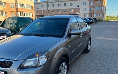 KIA Rio II, 2011 год, 655 000 рублей, 2 фотография