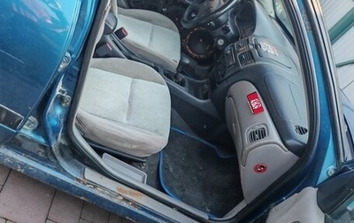 Nissan Almera, 2001 год, 150 000 рублей, 1 фотография