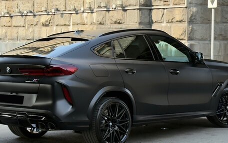 BMW X6 M, 2023 год, 19 000 000 рублей, 2 фотография