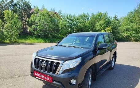 Toyota Land Cruiser Prado 150 рестайлинг 2, 2015 год, 2 950 000 рублей, 2 фотография