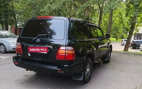 Toyota Land Cruiser 100 рестайлинг 2, 1998 год, 1 700 000 рублей, 2 фотография