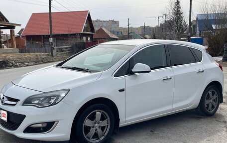Opel Astra J, 2012 год, 760 000 рублей, 4 фотография