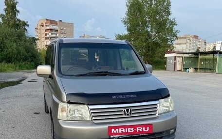 Honda Stepwgn II рестайлинг, 2001 год, 720 000 рублей, 2 фотография