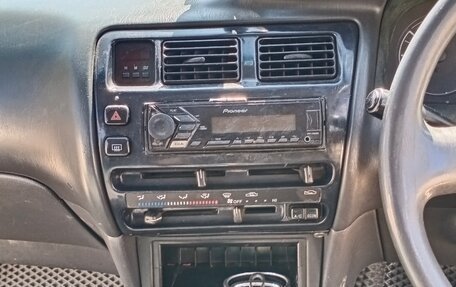 Toyota Sprinter VIII (E110), 1994 год, 200 000 рублей, 11 фотография