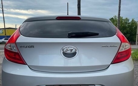 Hyundai Solaris II рестайлинг, 2015 год, 1 150 000 рублей, 6 фотография