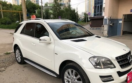 Mercedes-Benz M-Класс, 2011 год, 2 000 000 рублей, 2 фотография