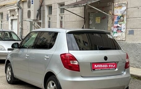 Skoda Fabia II, 2011 год, 555 444 рублей, 2 фотография