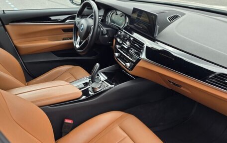 BMW 6 серия, 2018 год, 3 350 000 рублей, 12 фотография
