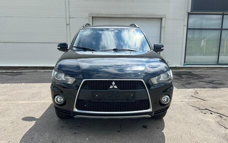 Mitsubishi Outlander III рестайлинг 3, 2012 год, 1 049 000 рублей, 5 фотография