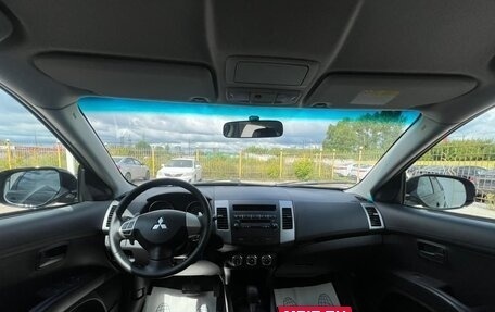Mitsubishi Outlander III рестайлинг 3, 2012 год, 1 049 000 рублей, 7 фотография