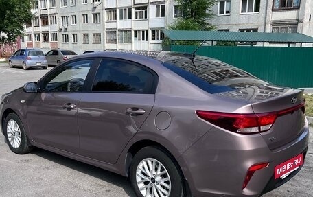 KIA Rio IV, 2019 год, 1 400 000 рублей, 5 фотография