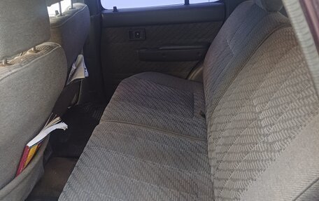 Toyota 4Runner III, 1995 год, 635 000 рублей, 10 фотография