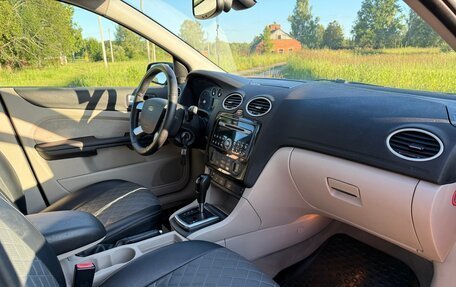 Ford Focus II рестайлинг, 2006 год, 530 000 рублей, 13 фотография