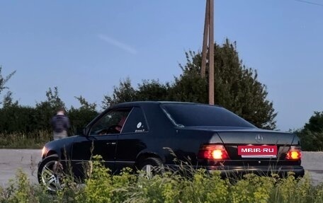 Mercedes-Benz E-Класс, 1994 год, 501 000 рублей, 5 фотография