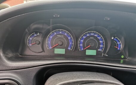 Chevrolet Niva I рестайлинг, 2010 год, 480 000 рублей, 4 фотография