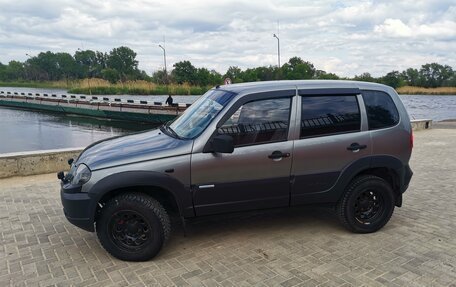 Chevrolet Niva I рестайлинг, 2010 год, 480 000 рублей, 9 фотография