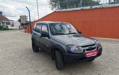 Chevrolet Niva I рестайлинг, 2010 год, 480 000 рублей, 7 фотография