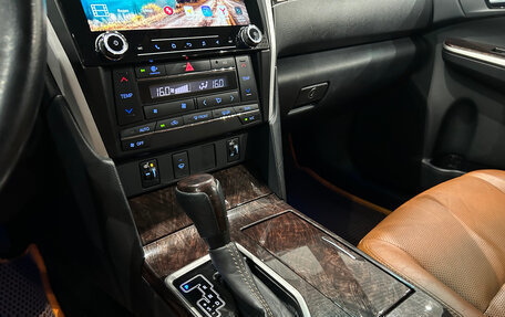Toyota Camry, 2016 год, 1 849 000 рублей, 19 фотография