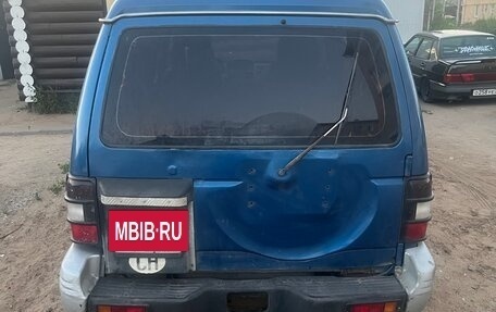 Mitsubishi Pajero III рестайлинг, 1993 год, 400 000 рублей, 4 фотография