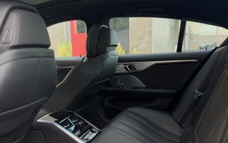 BMW 8 серия, 2019 год, 7 890 000 рублей, 20 фотография