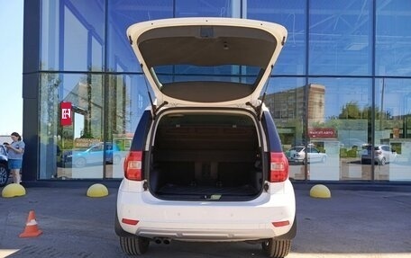 Skoda Yeti I рестайлинг, 2014 год, 1 098 900 рублей, 12 фотография