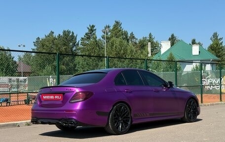 Mercedes-Benz E-Класс, 2018 год, 3 700 000 рублей, 2 фотография