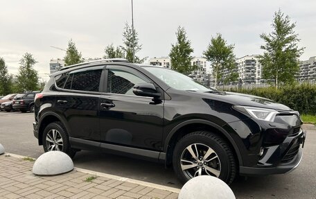 Toyota RAV4, 2018 год, 2 334 000 рублей, 4 фотография