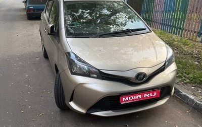 Toyota Vitz, 2015 год, 890 000 рублей, 1 фотография