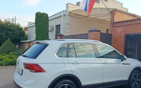 Volkswagen Tiguan II, 2021 год, 3 480 000 рублей, 6 фотография