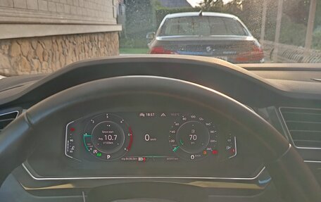 Volkswagen Tiguan II, 2021 год, 3 480 000 рублей, 21 фотография