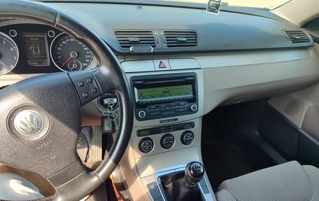 Volkswagen Passat B6, 2009 год, 649 000 рублей, 4 фотография